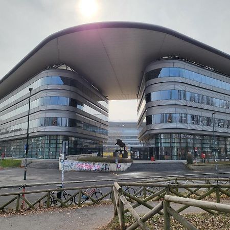 Хостел La Torinese. Турин Экстерьер фото